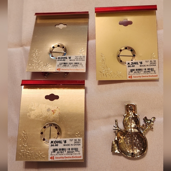 ๐ Vintage Christmas pins x 5 - Picture 4 of 8